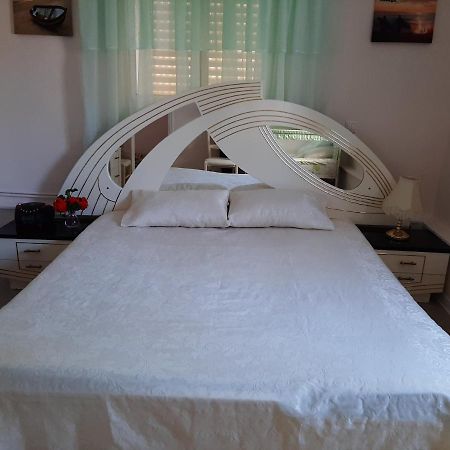 Cozy Flat In Nea Makri Appartement Buitenkant foto